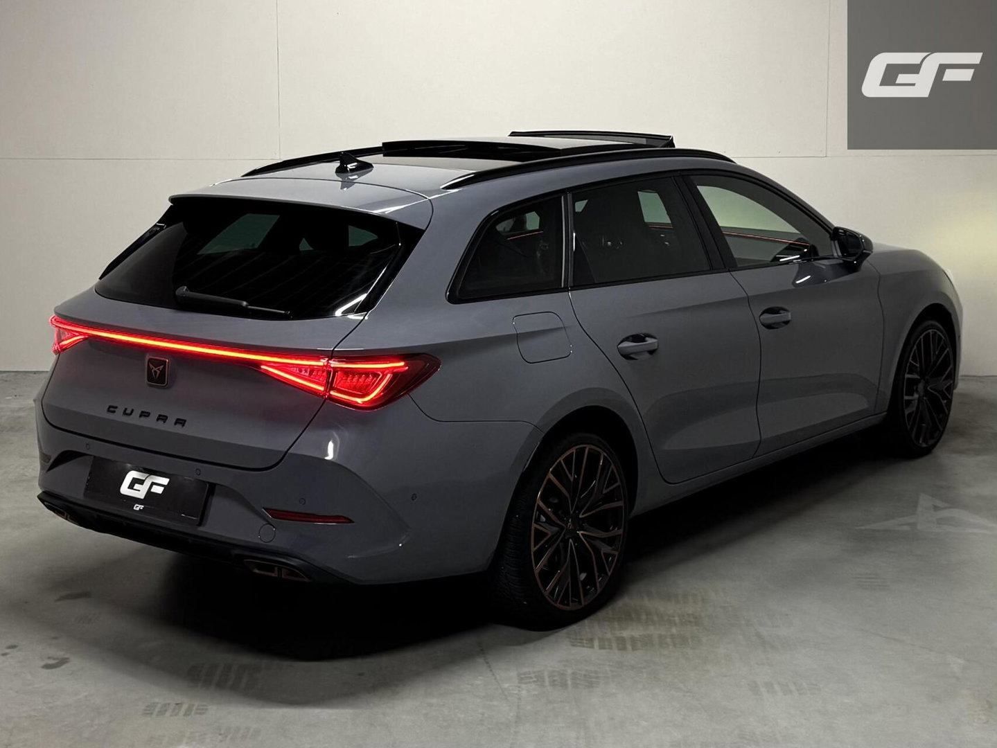 CUPRA Leon Sportstourer 1.4 e-Hybrid VZ Copper Edition Leer Pano Sfeer
