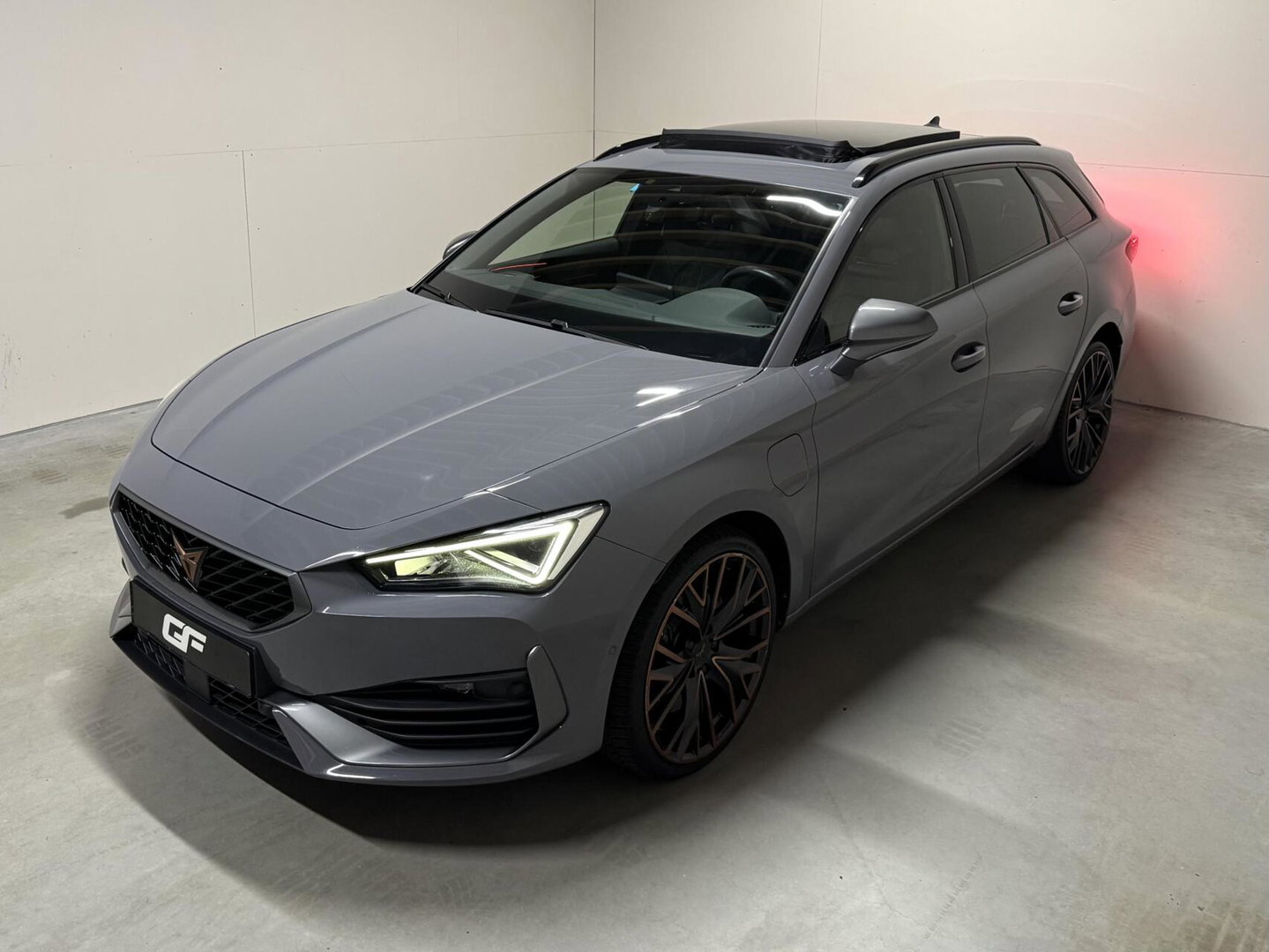 CUPRA Leon Sportstourer 1.4 e-Hybrid VZ Copper Edition Leer Pano Sfeer