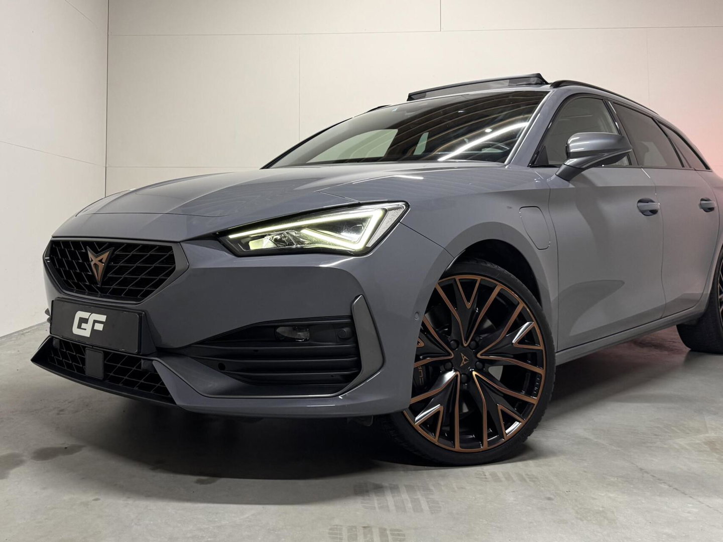 CUPRA Leon Sportstourer 1.4 e-Hybrid VZ Copper Edition Leer Pano Sfeer