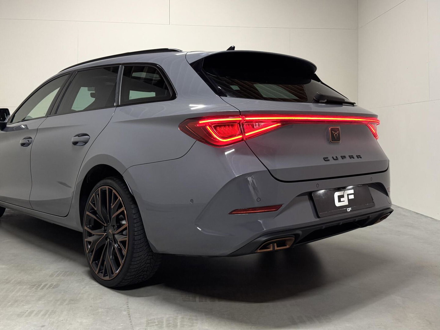 CUPRA Leon Sportstourer 1.4 e-Hybrid VZ Copper Edition Leer Pano Sfeer
