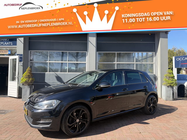 Volkswagen Golf - 1.6 TDI Comfortline Bj 2015 Navi,18Inch,Cruise,Cv Sportief !!
