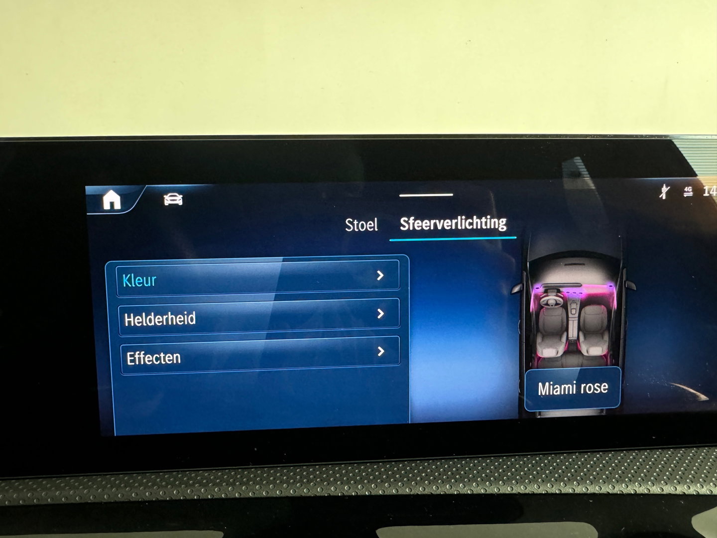 Mercedes-Benz A-Klasse 200 AMG Pano|Memory|HuD|Burmes|1e Eig