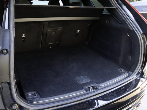 Volvo XC60 2.0 B4 Diesel AWD R-Design Panoramadak Harman Kardon