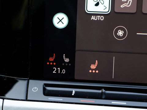 Volkswagen Golf 1.5 TSI Highline 150pk | Leder | 51.013km!