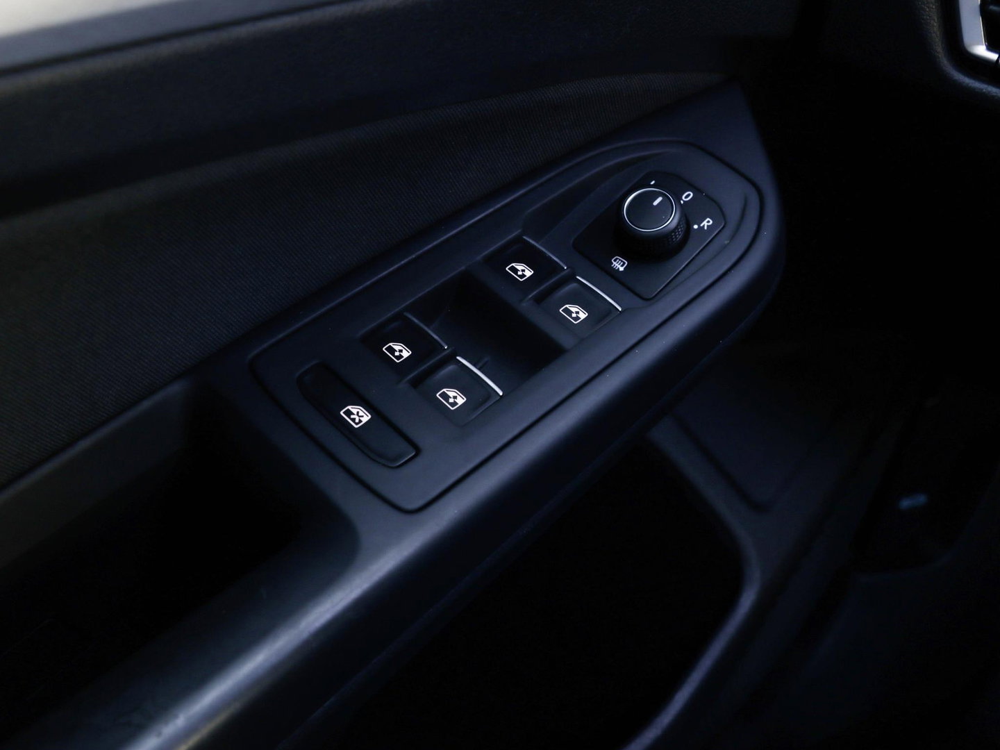 Volkswagen Golf 1.5 TSI Highline 150pk | Leder | 51.013km!