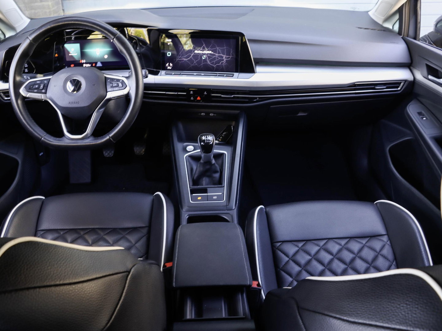 Volkswagen Golf 1.5 TSI Highline 150pk | Leder | 51.013km!