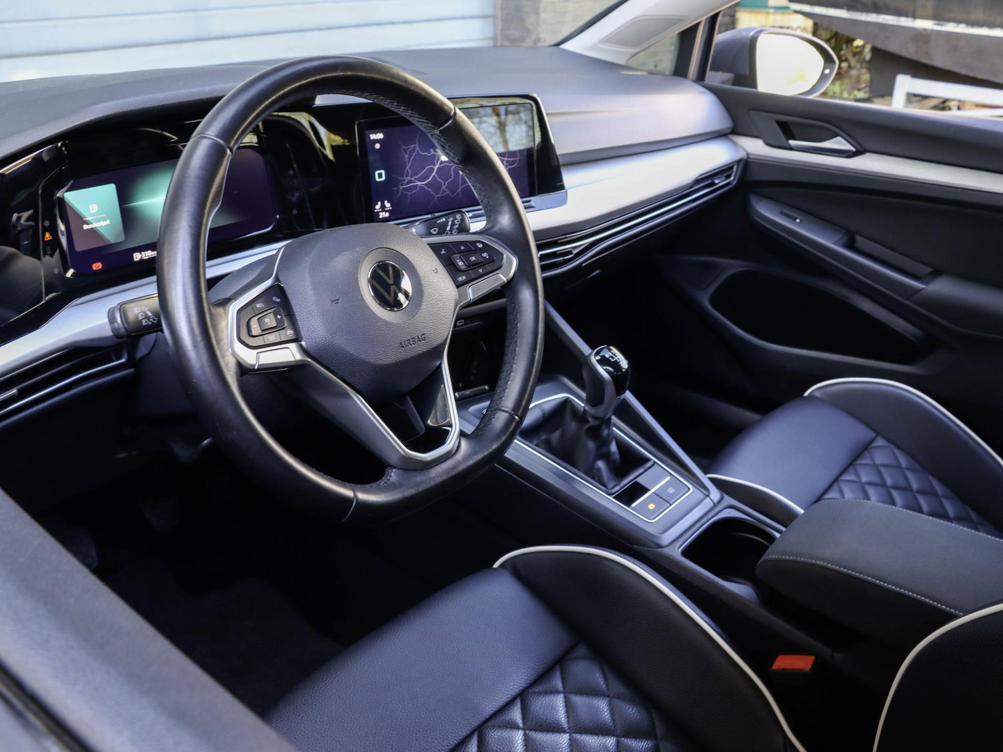 Volkswagen Golf 1.5 TSI Highline 150pk | Leder | 51.013km!