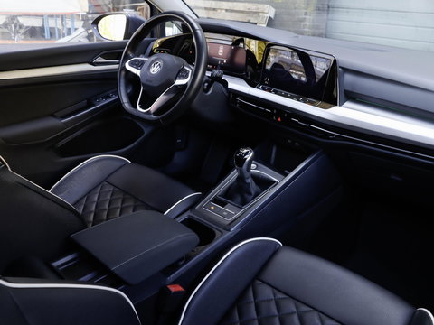 Volkswagen Golf 1.5 TSI Highline 150pk | Leder | 51.013km!