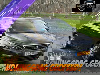 Peugeot 308 - SW 1.2 Automaat Pano Navi Camera Trekhaak