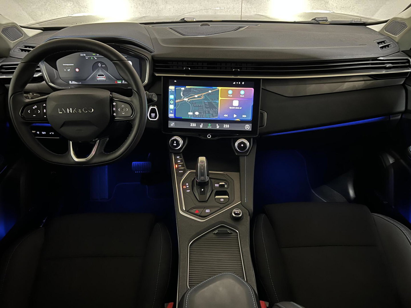 Lynk & Co 01 1.5 Plug-in Black Edition Sfeerver. 360° NAP