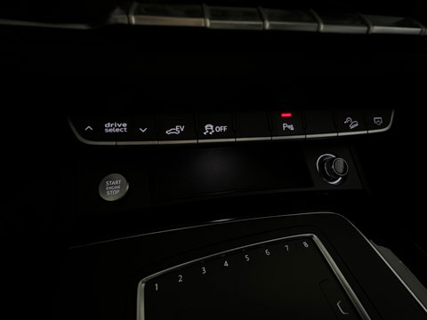 Audi Q5 50 TFSI e quattro Pro Line Pano|Luchtvering|Trekhaak