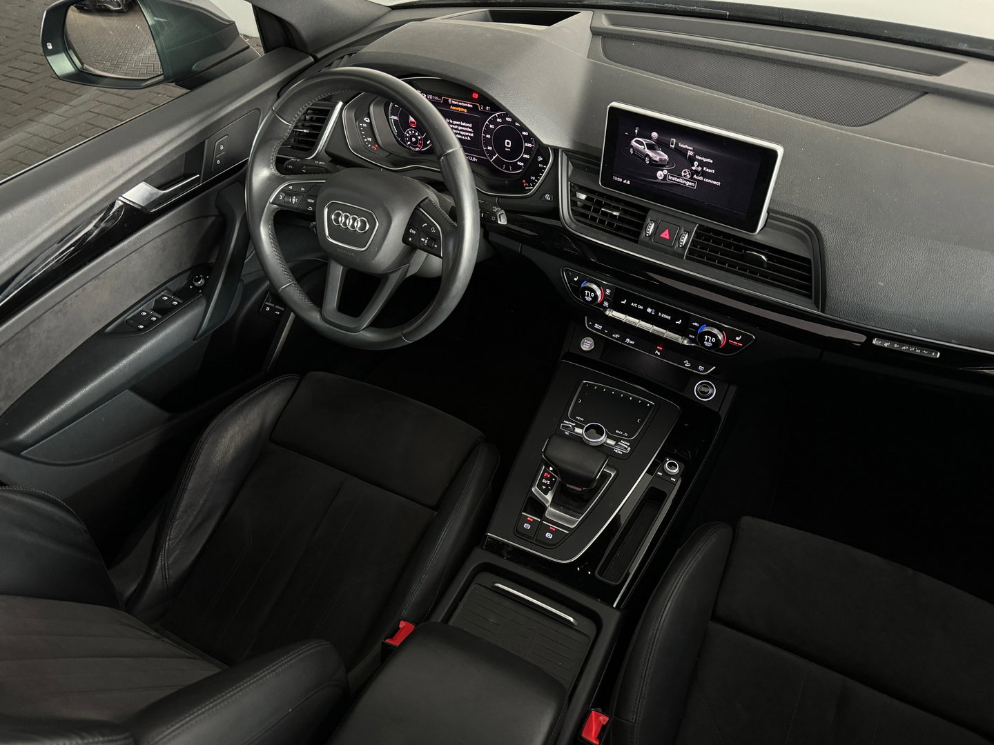 Audi Q5 50 TFSI e quattro Pro Line Pano|Luchtvering|Trekhaak