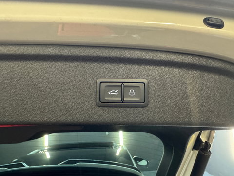 Audi RS3 Sportback 2.5 TFSI quattro Pano|Ceramic|HuD|B&O|VOL