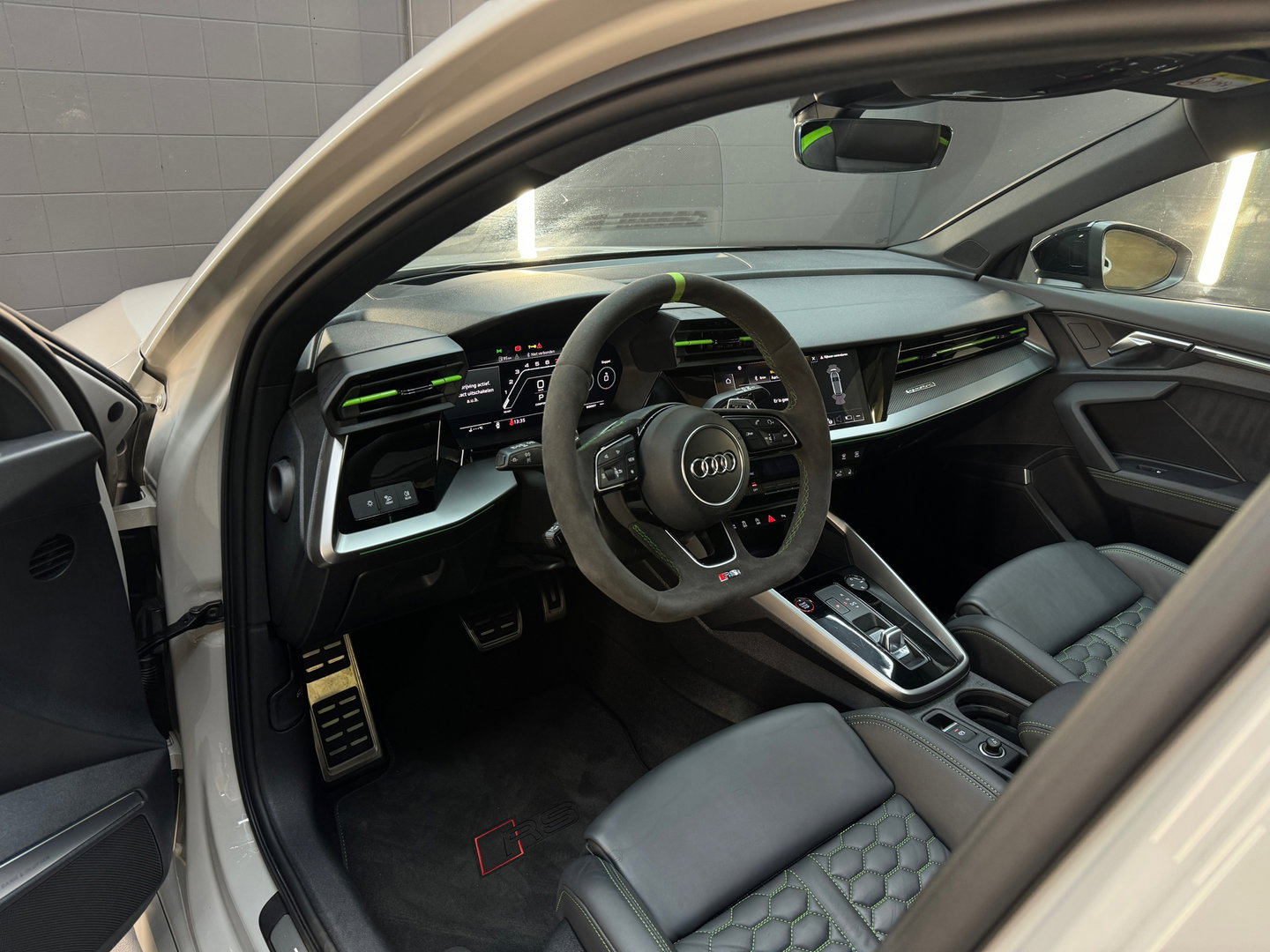 Audi RS3 Sportback 2.5 TFSI quattro Pano|Ceramic|HuD|B&O|VOL