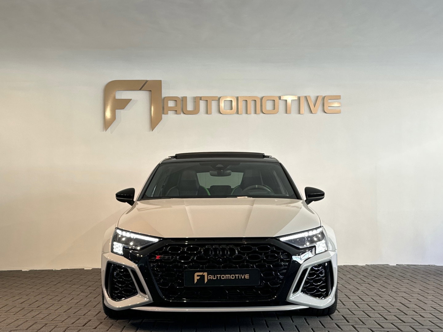 Audi RS3 Sportback 2.5 TFSI quattro Pano|Ceramic|HuD|B&O|VOL