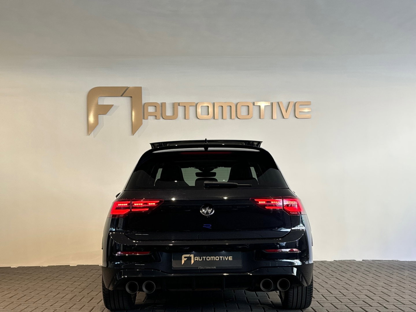 Volkswagen Golf 2.0 TSI R 4M Performance 20 Jahre Pano|Akra