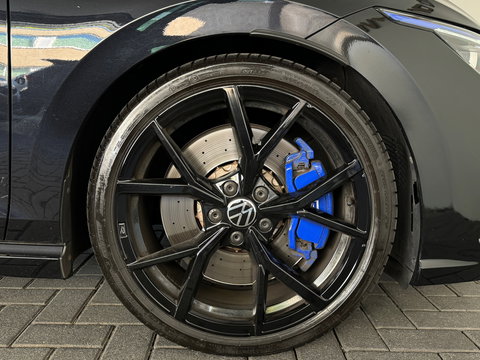 Volkswagen Golf 2.0 TSI R 4M Performance 20 Jahre Pano|Akra