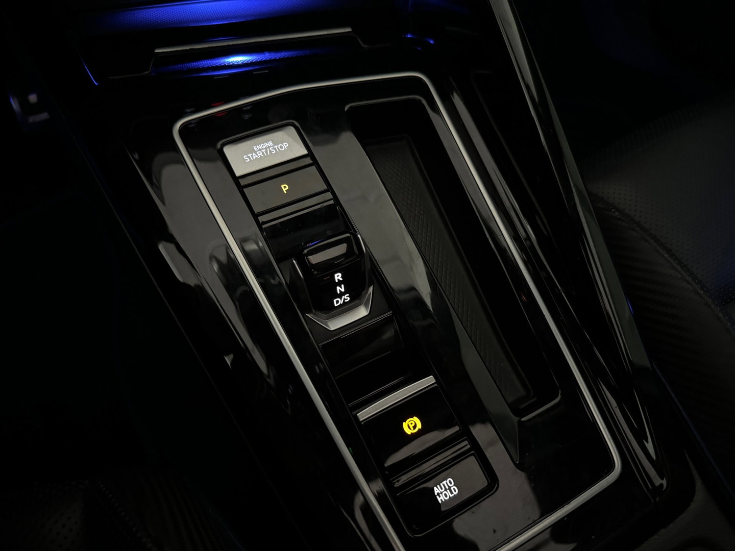 Volkswagen Golf 2.0 TSI R 4M Performance 20 Jahre Pano|Akra