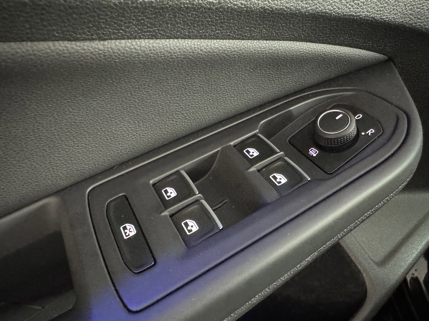 Volkswagen Golf 2.0 TSI R 4M Performance 20 Jahre Pano|Akra