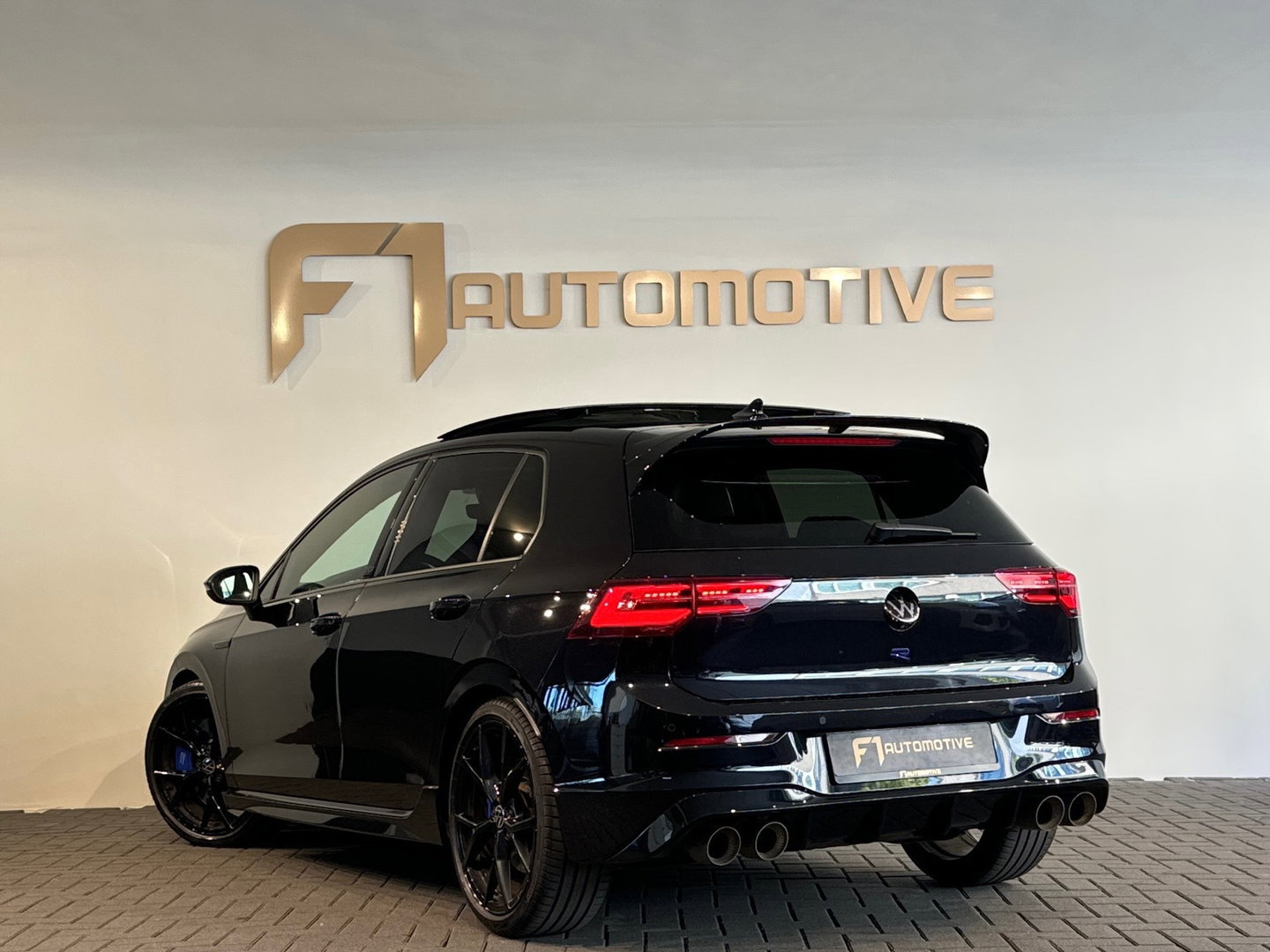 Volkswagen Golf 2.0 TSI R 4M Performance 20 Jahre Pano|Akra