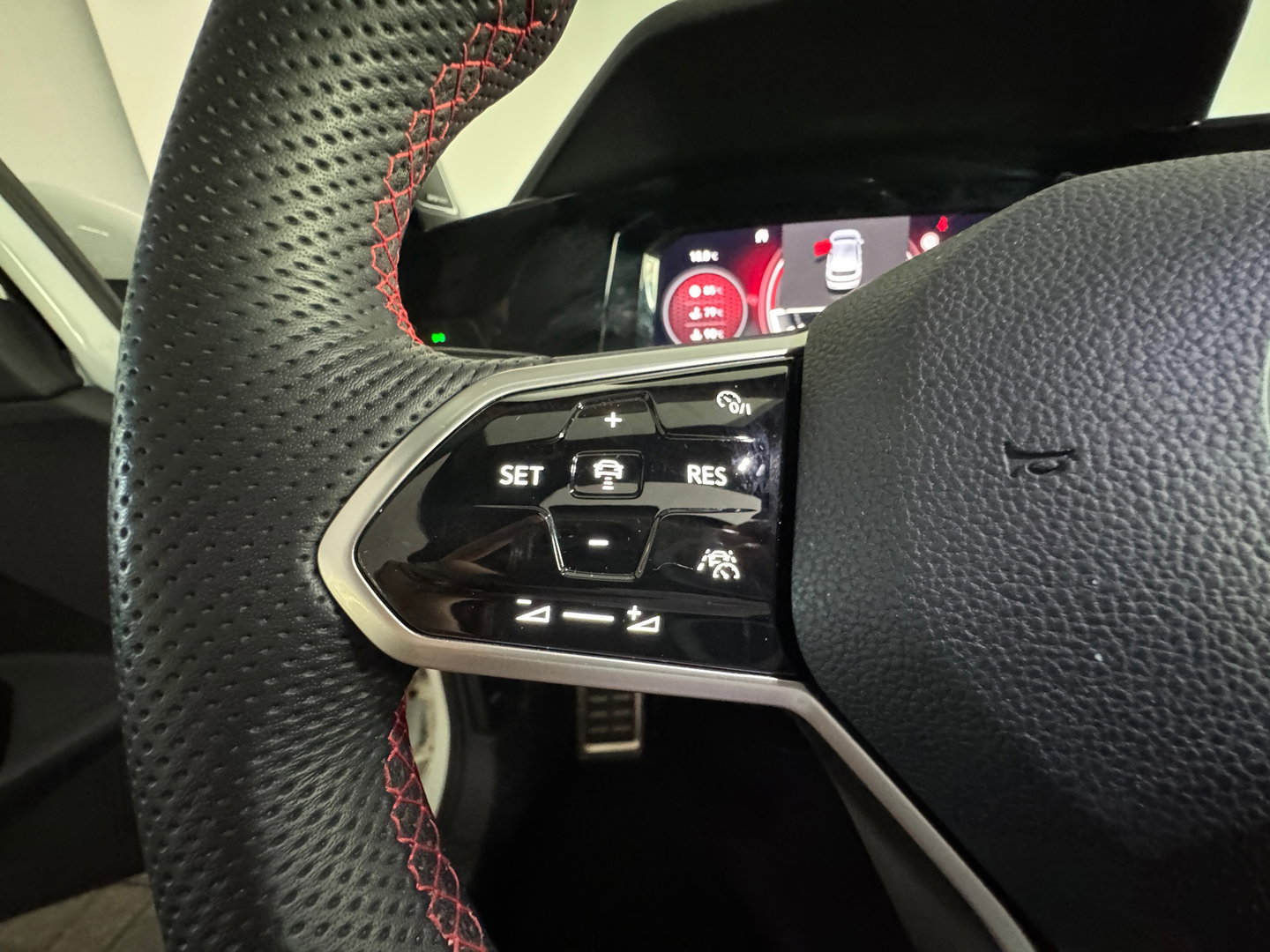 Volkswagen Golf 2.0 TSI GTI Clubsport Pano|H/K|Special Mode