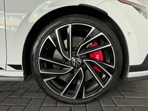 Volkswagen Golf 2.0 TSI GTI Clubsport Pano|H/K|Special Mode