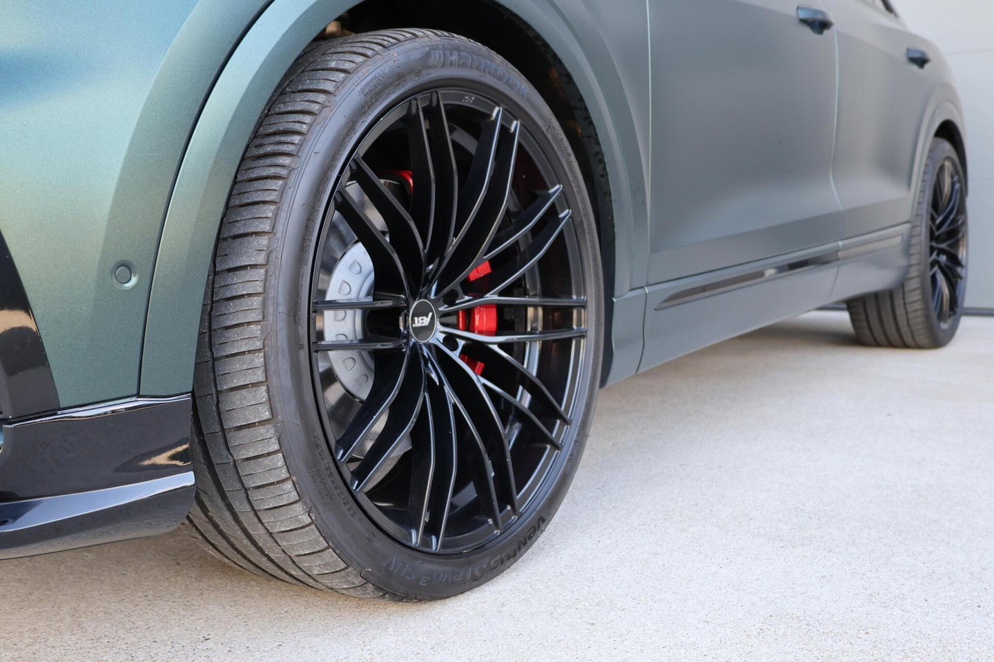 Audi SQ8 4.0 TDI TRI-TURBO Quattro ABT - 520HP/970NM / Full ABT-Sportpakket / 23'' / Softclose / 360 Camera