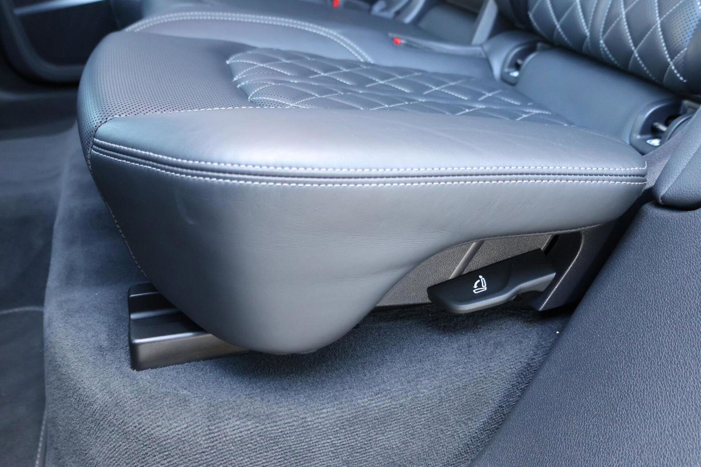 Audi SQ8 4.0 TDI TRI-TURBO Quattro ABT - 520HP/970NM / Full ABT-Sportpakket / 23'' / Softclose / 360 Camera