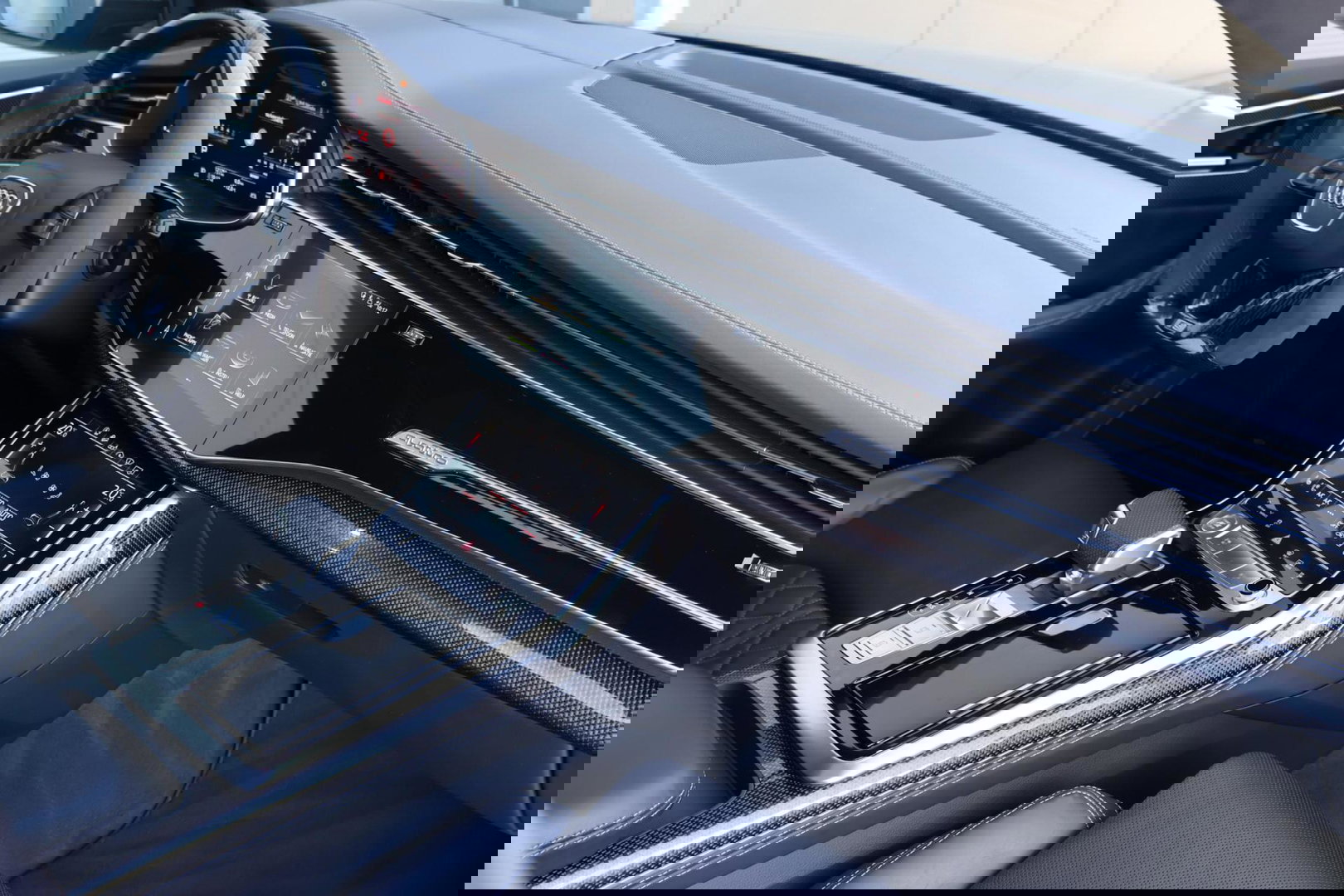 Audi SQ8 4.0 TDI TRI-TURBO Quattro ABT - 520HP/970NM / Full ABT-Sportpakket / 23'' / Softclose / 360 Camera