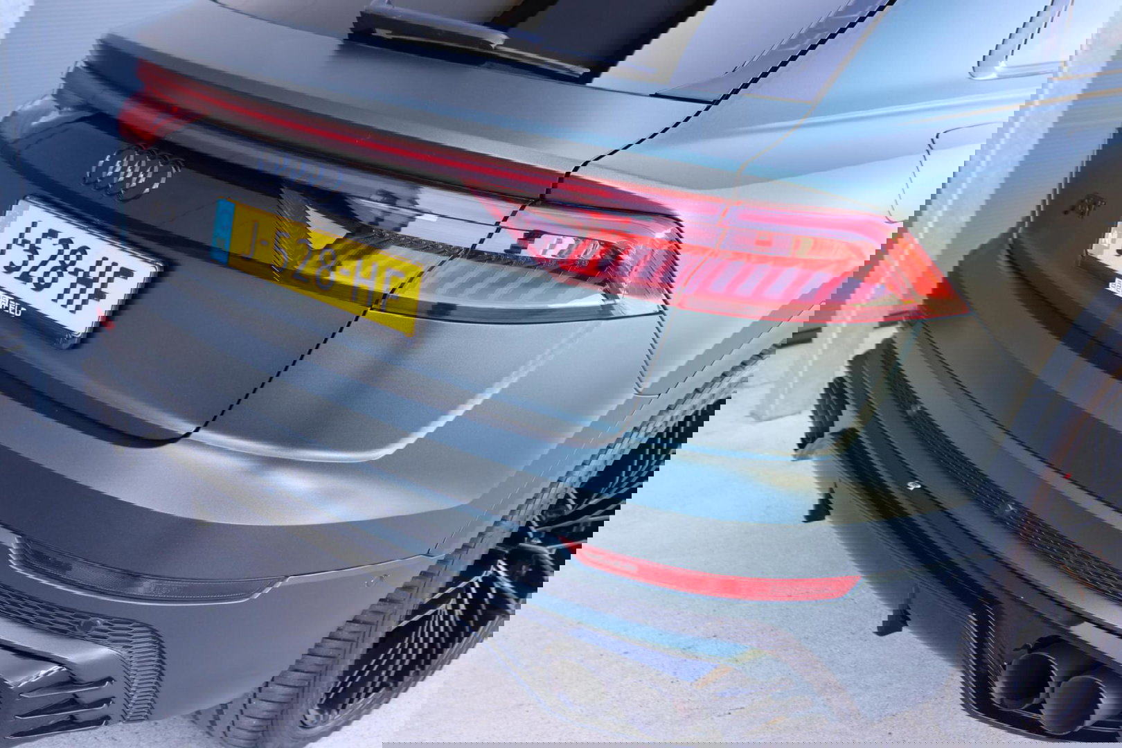 Audi SQ8 4.0 TDI TRI-TURBO Quattro ABT - 520HP/970NM / Full ABT-Sportpakket / 23'' / Softclose / 360 Camera