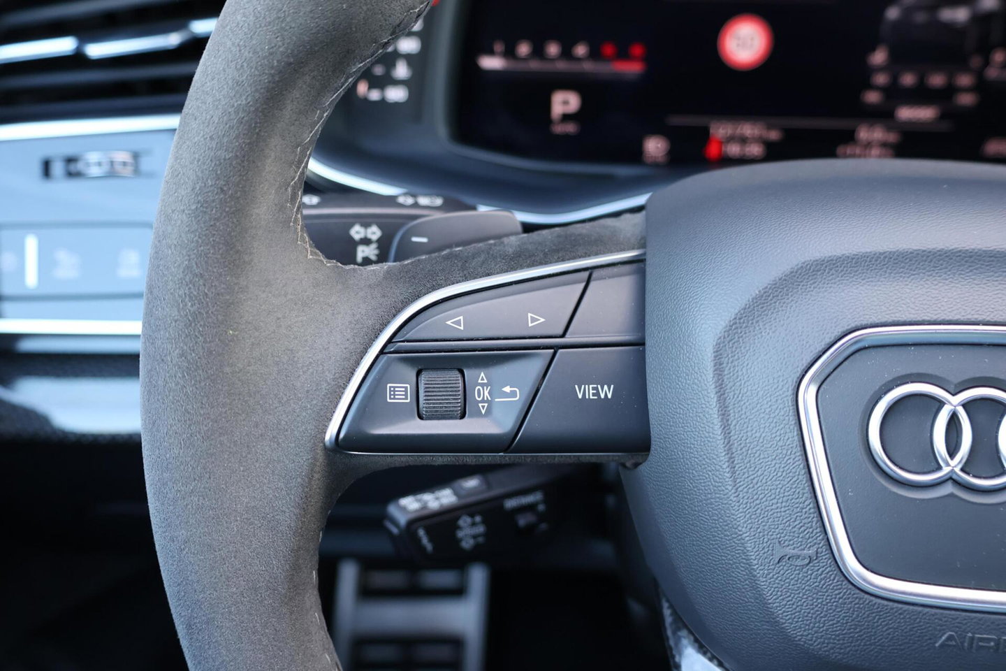 Audi SQ8 4.0 TDI TRI-TURBO Quattro ABT - 520HP/970NM / Full ABT-Sportpakket / 23'' / Softclose / 360 Camera