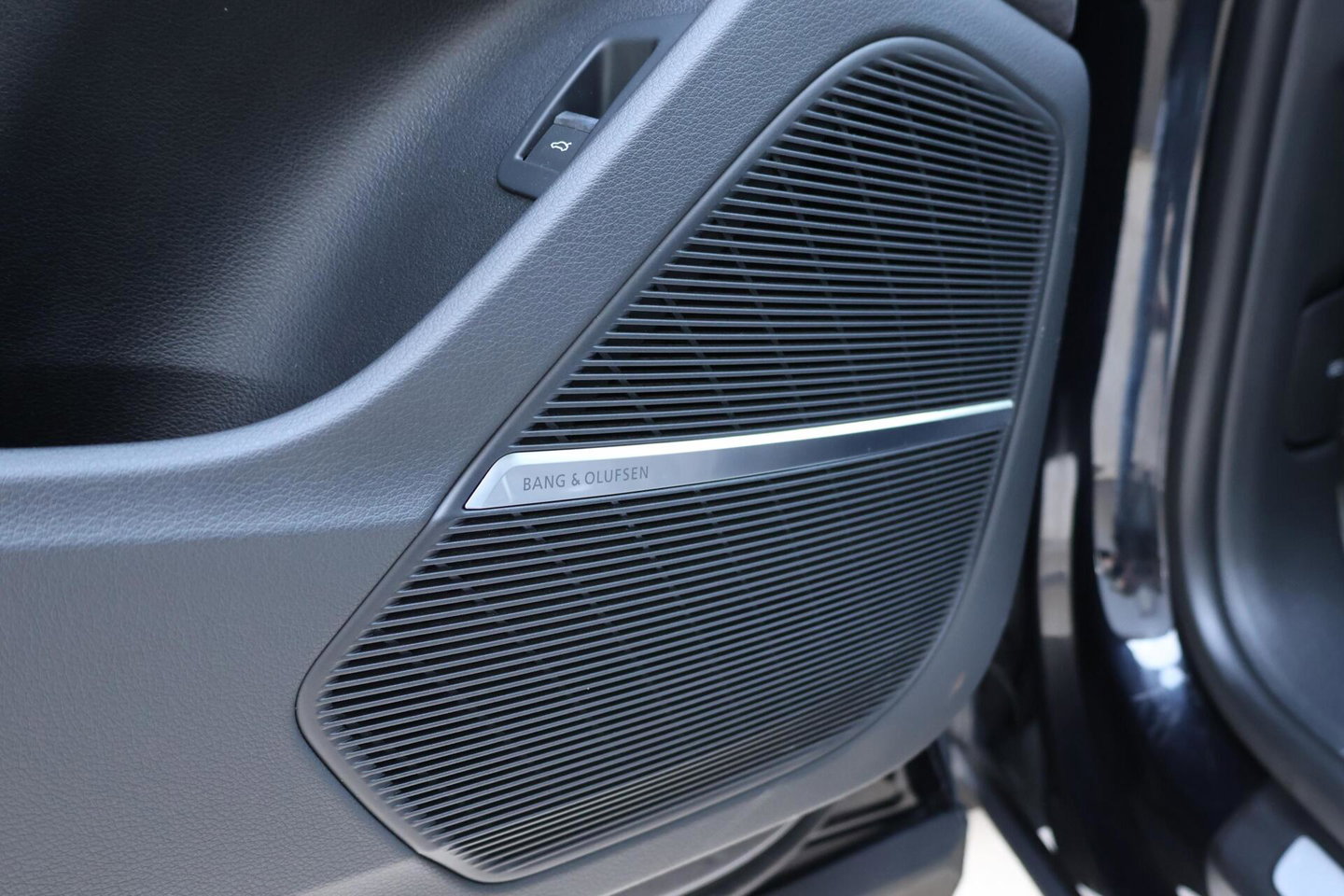 Audi SQ8 4.0 TDI TRI-TURBO Quattro ABT - 520HP/970NM / Full ABT-Sportpakket / 23'' / Softclose / 360 Camera