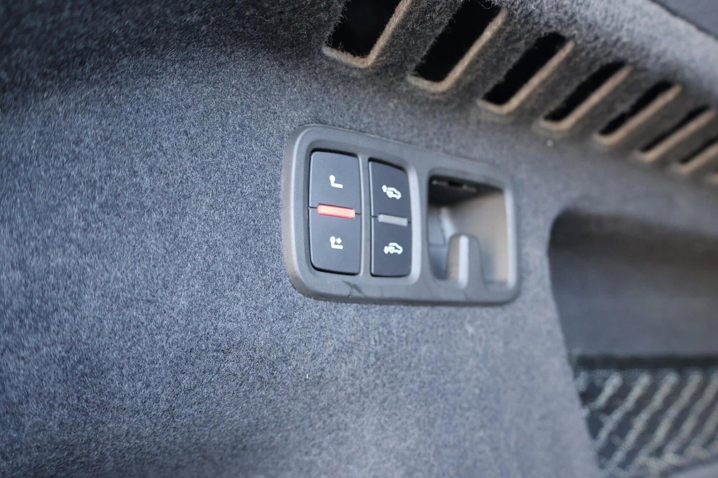 Audi SQ8 4.0 TDI TRI-TURBO Quattro ABT - 520HP/970NM / Full ABT-Sportpakket / 23'' / Softclose / 360 Camera