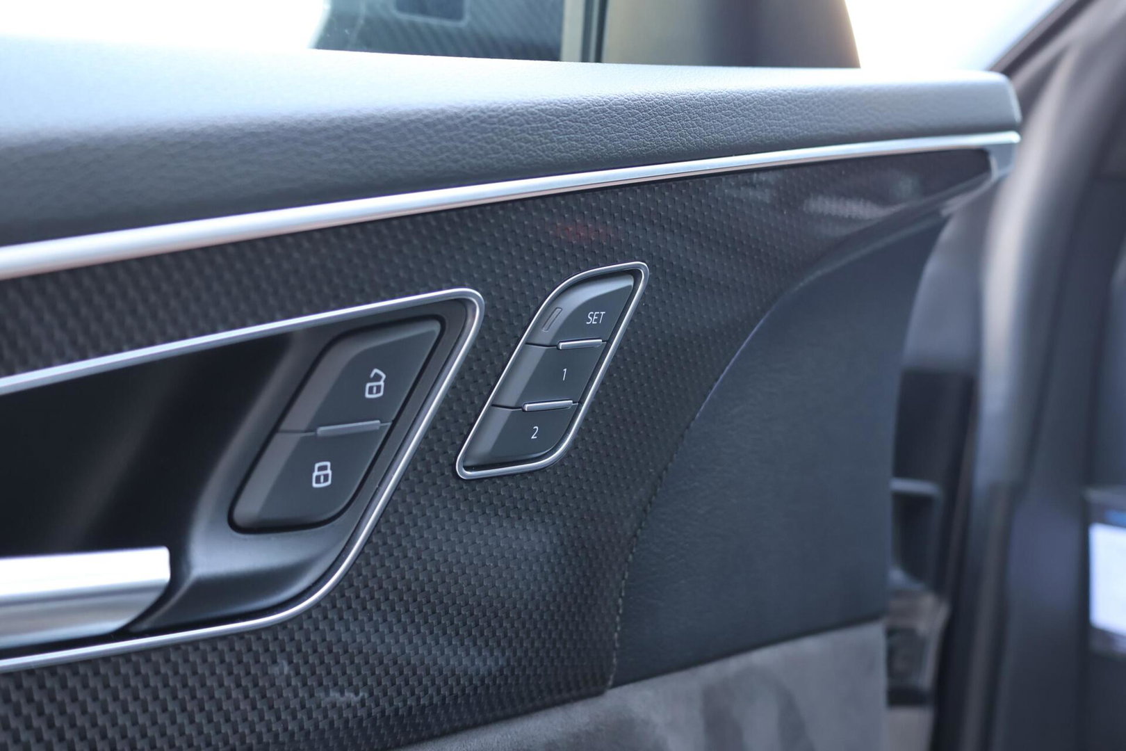 Audi SQ8 4.0 TDI TRI-TURBO Quattro ABT - 520HP/970NM / Full ABT-Sportpakket / 23'' / Softclose / 360 Camera