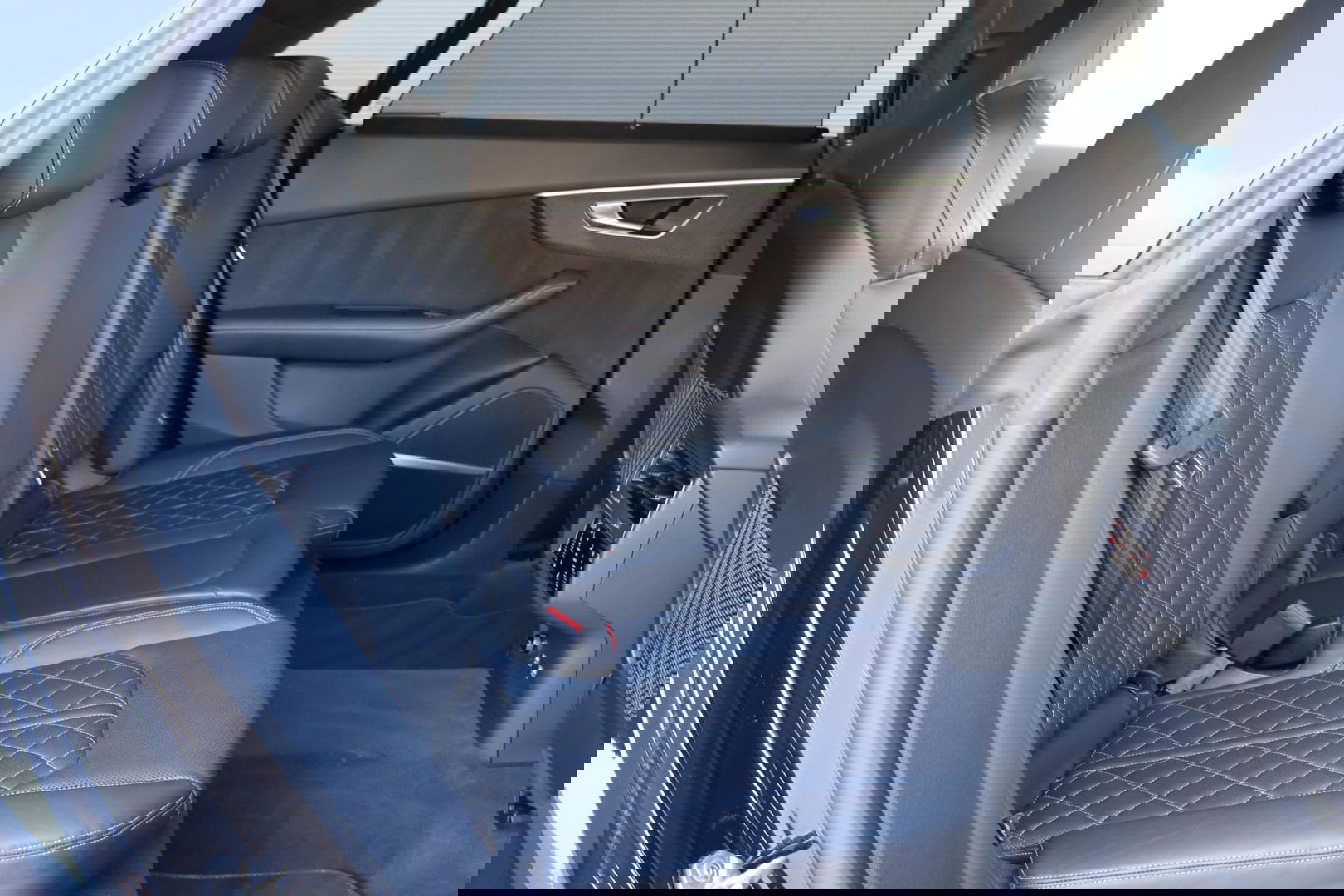 Audi SQ8 4.0 TDI TRI-TURBO Quattro ABT - 520HP/970NM / Full ABT-Sportpakket / 23'' / Softclose / 360 Camera