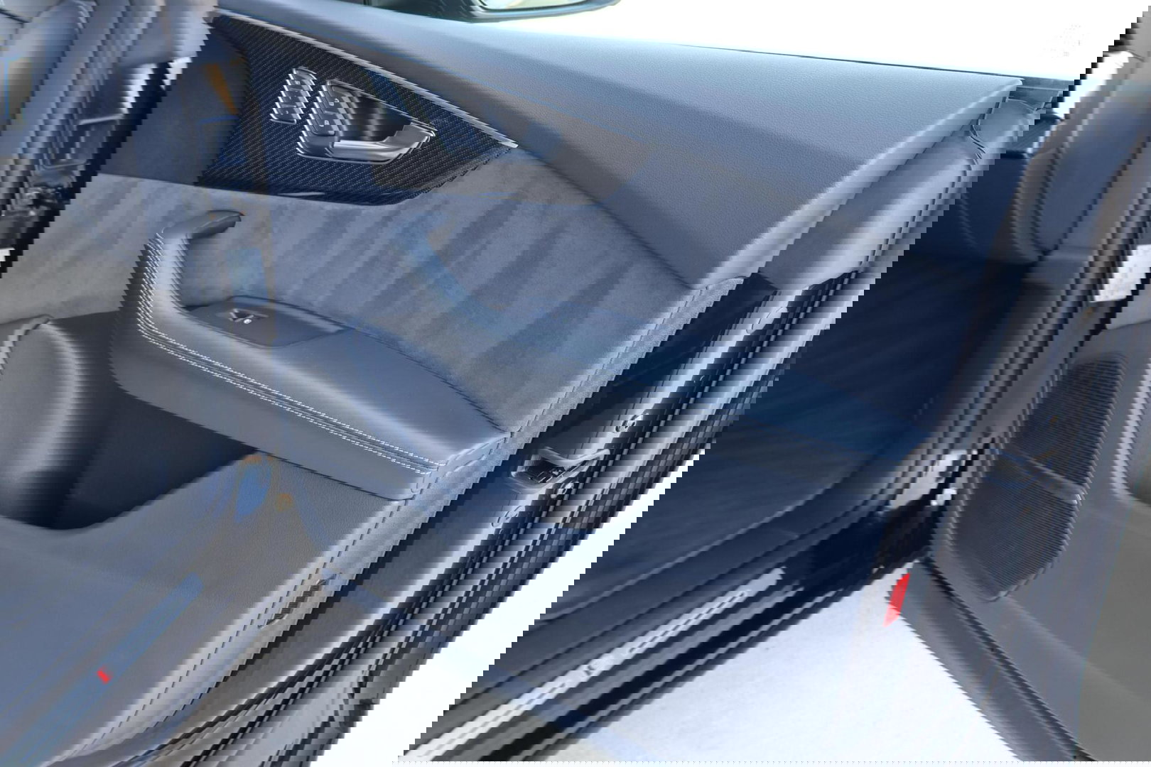 Audi SQ8 4.0 TDI TRI-TURBO Quattro ABT - 520HP/970NM / Full ABT-Sportpakket / 23'' / Softclose / 360 Camera