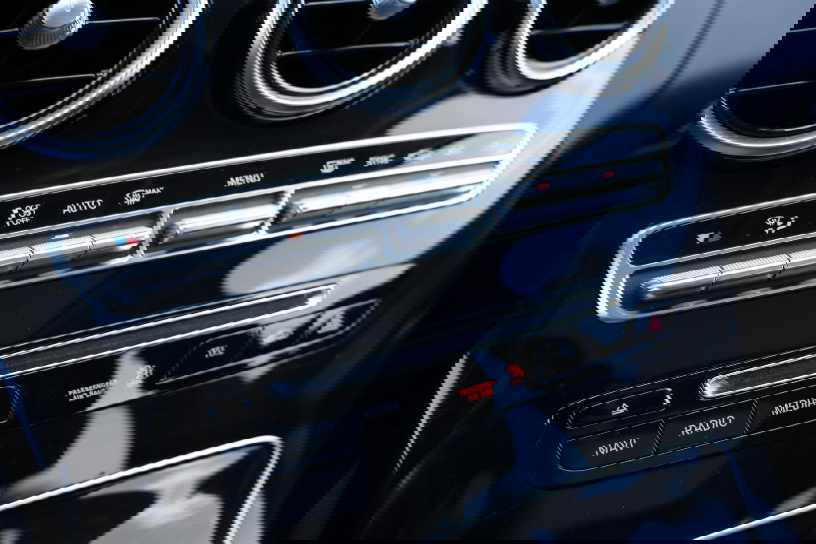 Mercedes-Benz C-Klasse Estate 220 CDI Premium Plus / Panoramadak / Elek. Trekhaak / Dealer onderhouden / BTW Auto