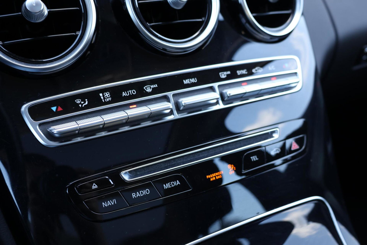 Mercedes-Benz C-Klasse Estate 220 CDI Premium Plus / Panoramadak / Elek. Trekhaak / Dealer onderhouden / BTW Auto