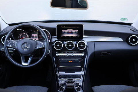 Mercedes-Benz C-Klasse Estate 220 CDI Premium Plus / Panoramadak / Elek. Trekhaak / Dealer onderhouden / BTW Auto