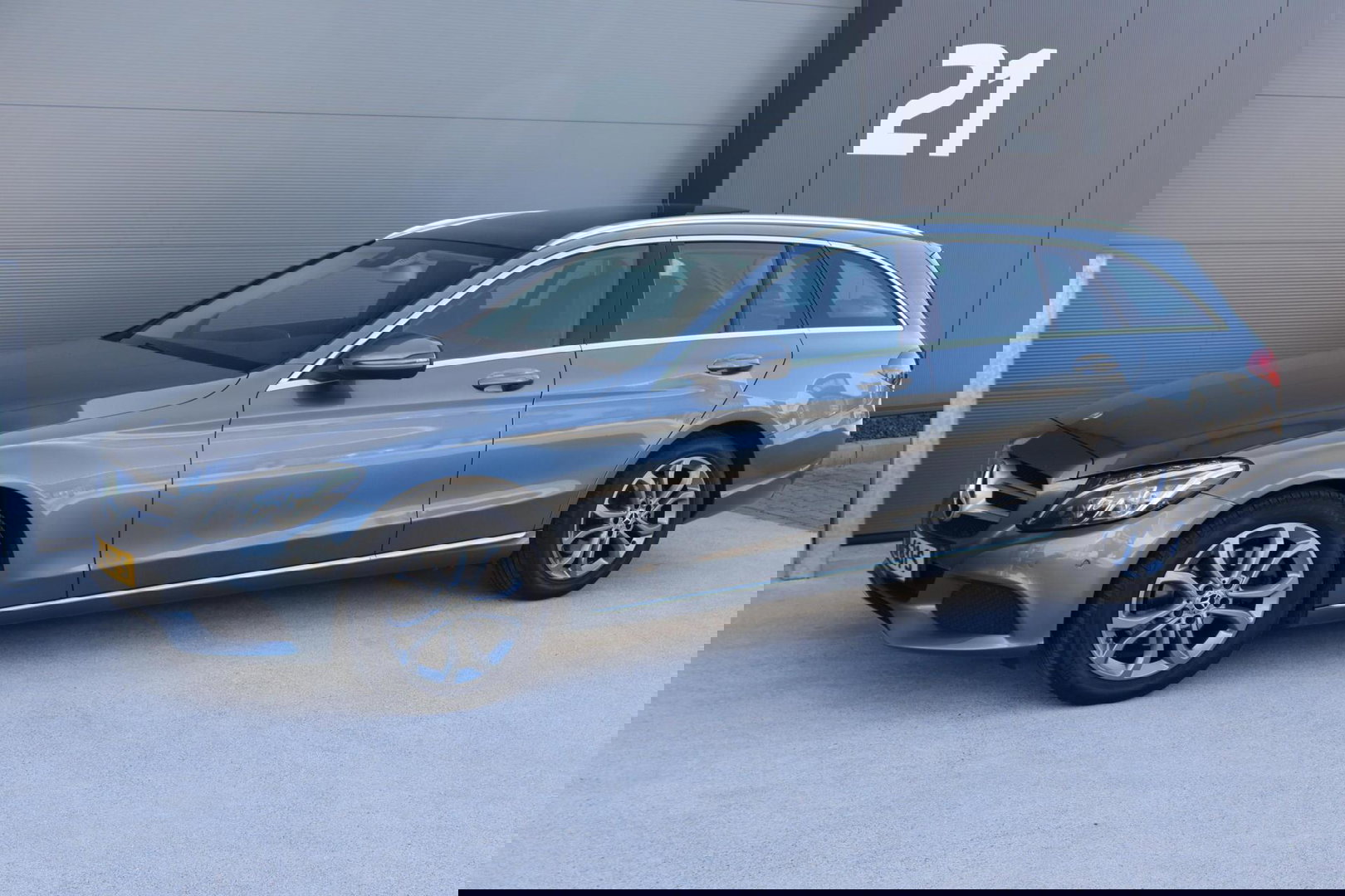 Mercedes-Benz C-Klasse Estate 220 CDI Premium Plus / Panoramadak / Elek. Trekhaak / Dealer onderhouden / BTW Auto