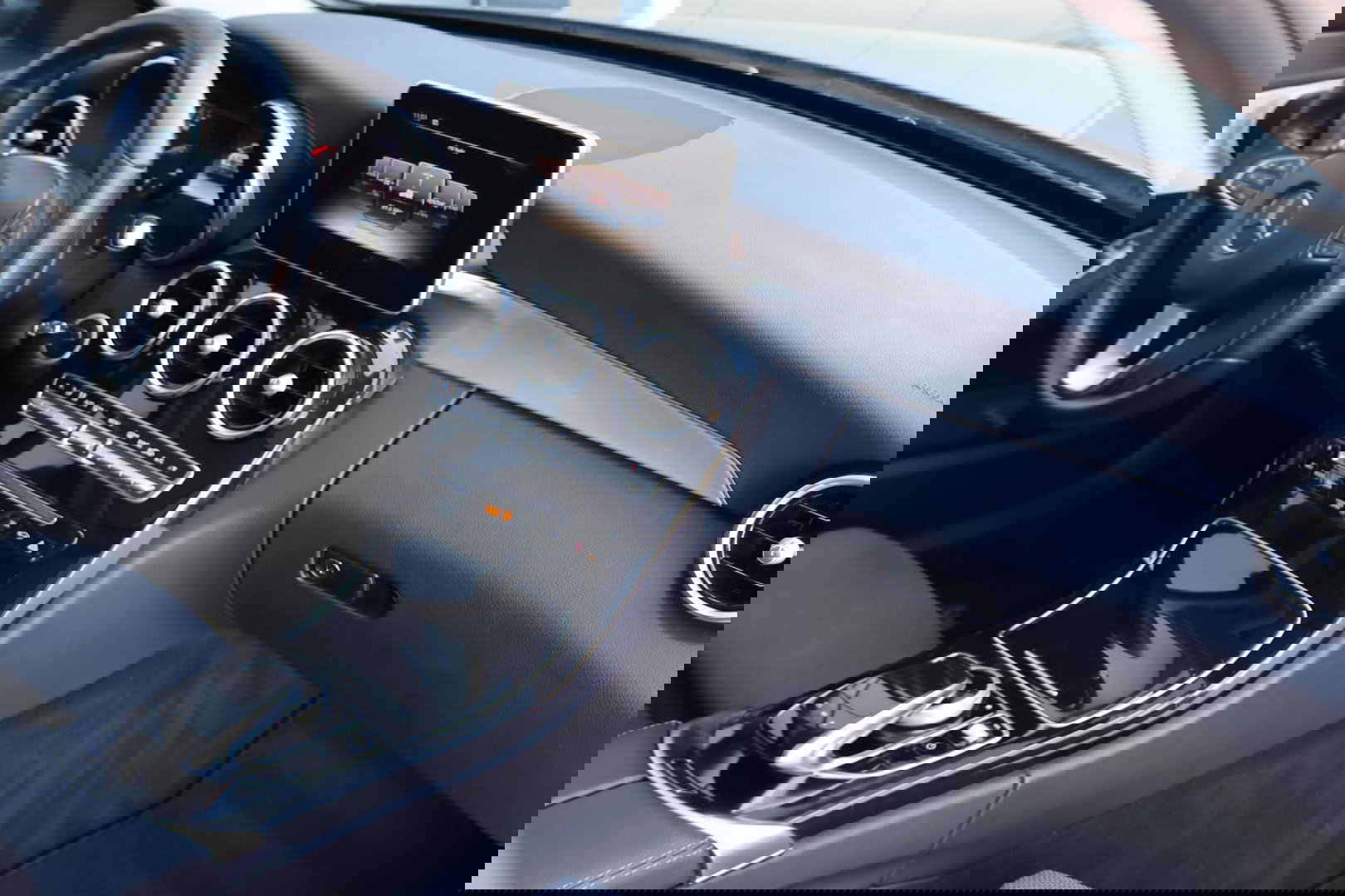 Mercedes-Benz C-Klasse Estate 220 CDI Premium Plus / Panoramadak / Elek. Trekhaak / Dealer onderhouden / BTW Auto