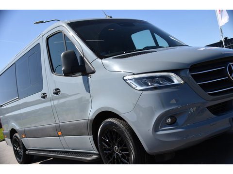 Mercedes-Benz Sprinter 319 V6 3.0 CDI L2H1 DC PB Edition Cruise, Camera, Carplay, 10,5'' Mbux, LED, Leder, Memorie, Trekhaak, 5 Zits, Uniek!