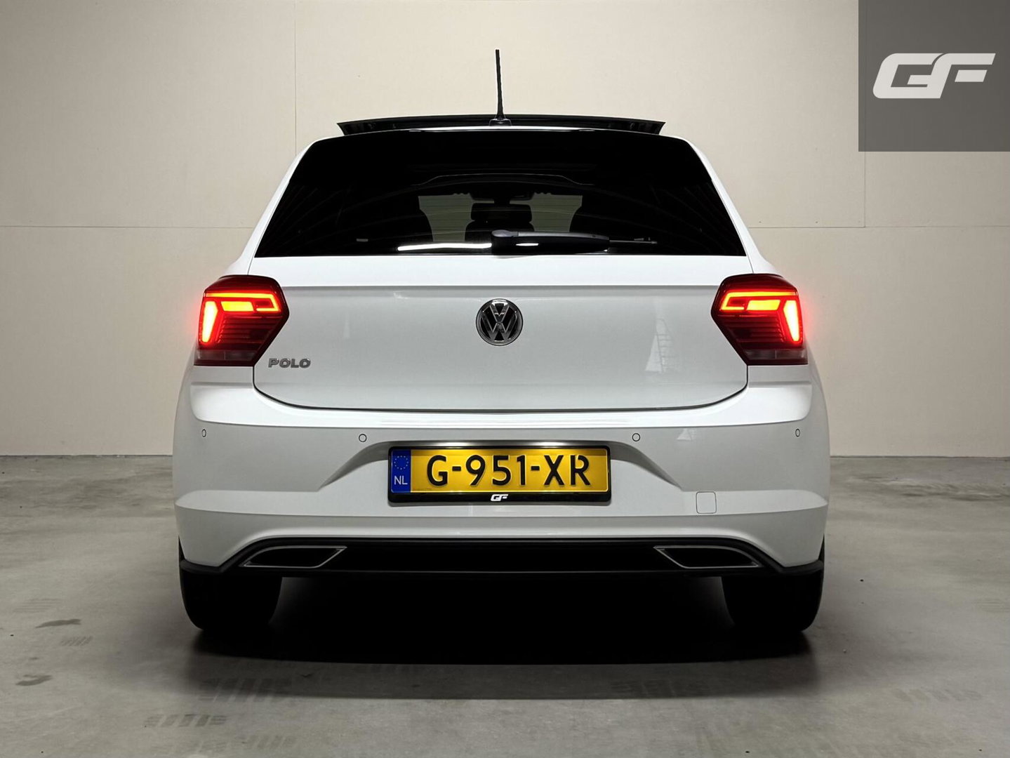 Volkswagen Polo 1.0 TSI R-Line Pano Virtual DSG CarPlay NAP