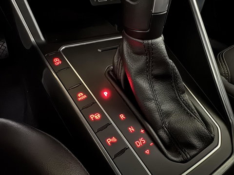 Volkswagen Polo 1.0 TSI R-Line Pano Virtual DSG CarPlay NAP