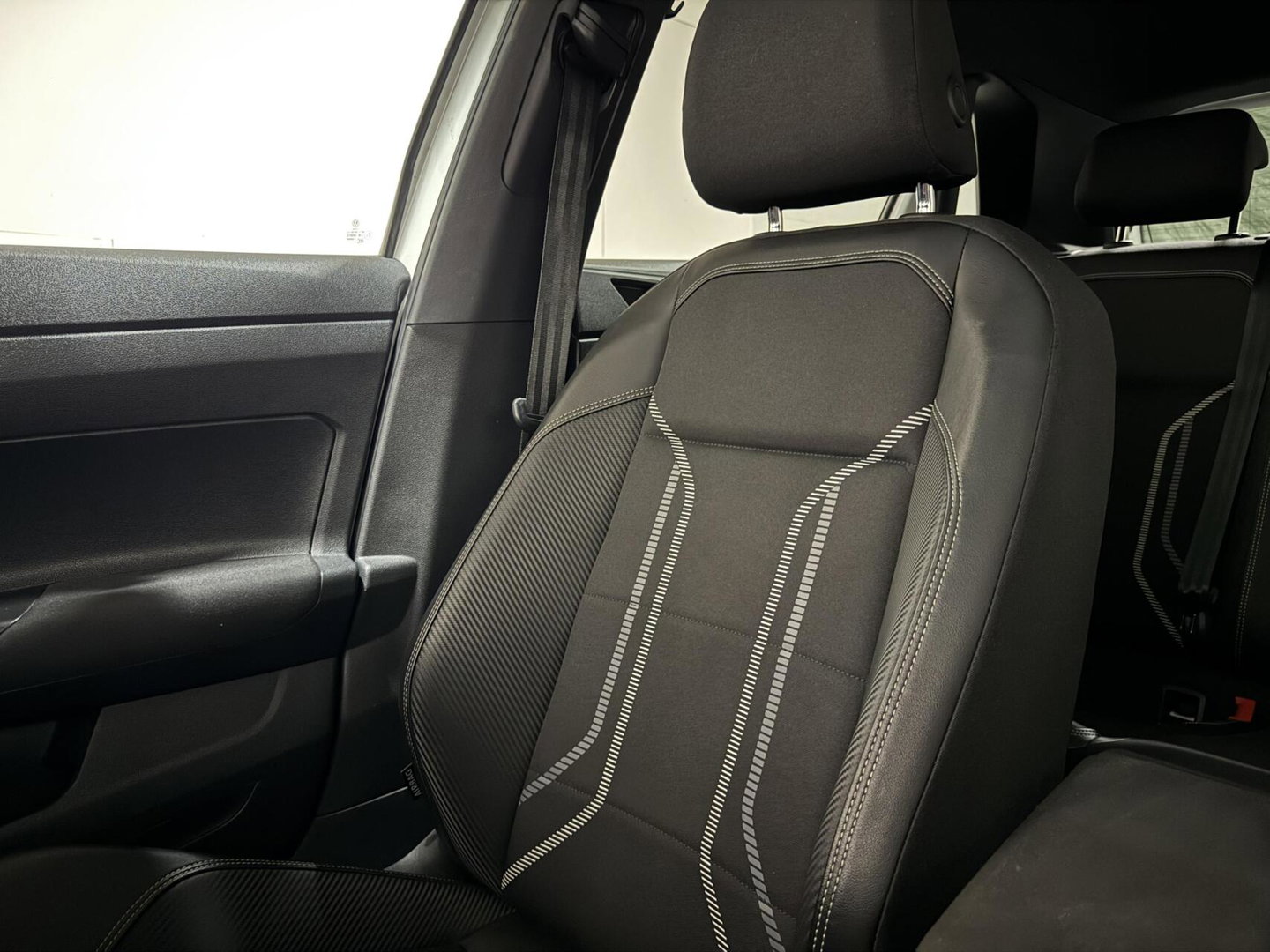 Volkswagen Polo 1.0 TSI R-Line Pano Virtual DSG CarPlay NAP