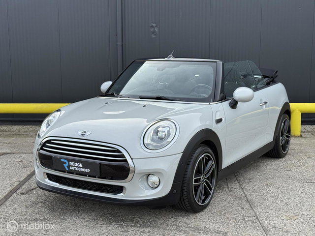 MINI Cooper Cabrio - 1.5 AUTOMAAT | NAVI | PDC | NIEUWSTAAT |
