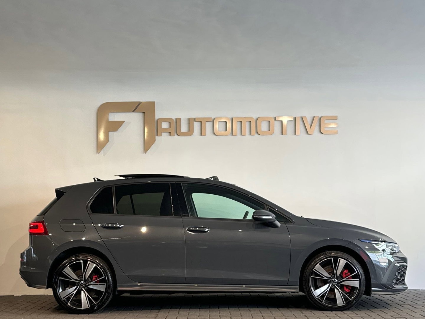 Volkswagen Golf 1.4 eHybrid GTE Pano|Keyless|IQ|Sfeer|In.BTW