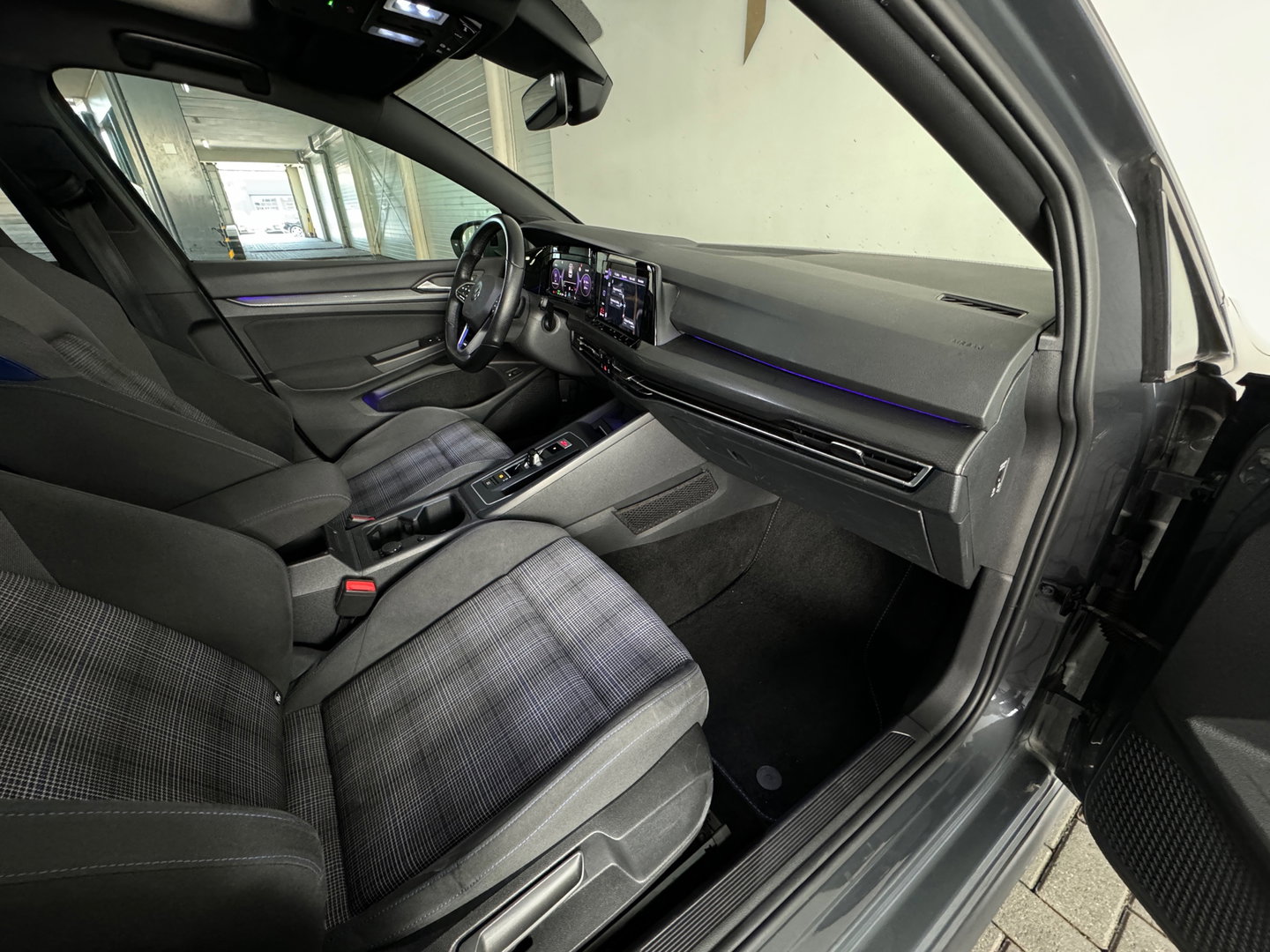 Volkswagen Golf 1.4 eHybrid GTE Pano|Keyless|IQ|Sfeer|In.BTW