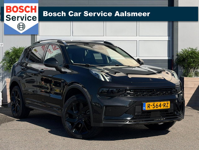 Lynk & Co 01 - 1.5 / BLACK -EDITION / PANO / AIRCO /