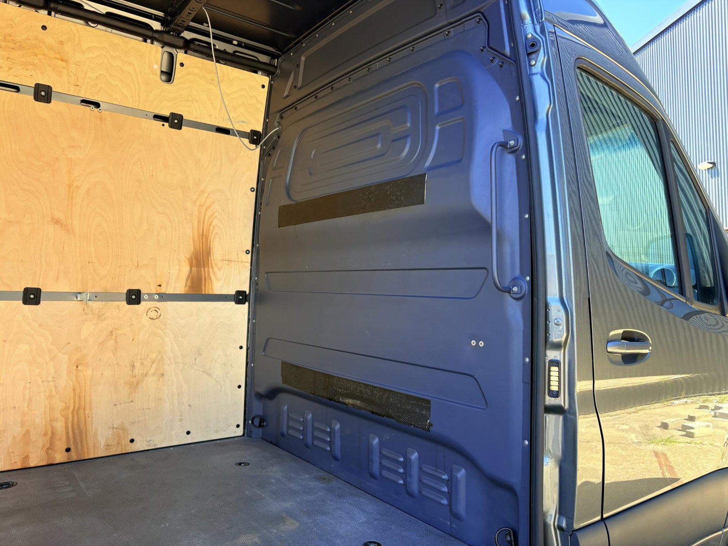 Mercedes-Benz Sprinter 317 1.9 CDI L2H2 RWD | STOELVERW. | DIKKE WIELEN | FRONTSPLITTER | STEPS